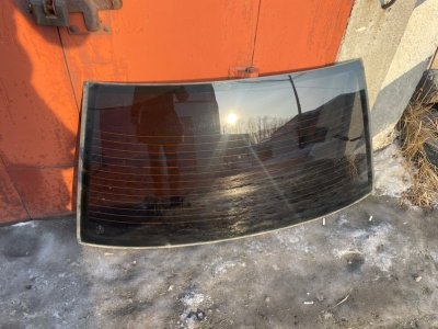Стекло заднее Mitsubishi Lancer 2006