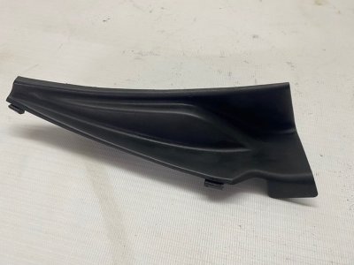 Уголок жабо Nissan Almera 2015 G15