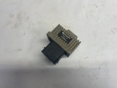 Реле накала свечей Renault Megane 2006