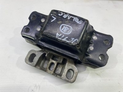 Подушка двигателя Volkswagen Jetta 2007 1K2
