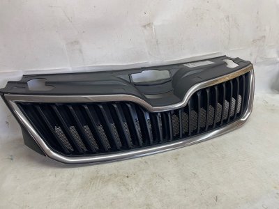 Решетка радиатора Skoda Rapid 2018