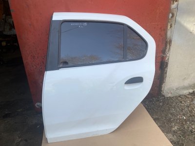 Дверь Renault Logan 2018 L8