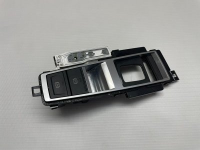Блок кнопок Audi Q8 2021