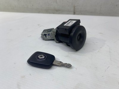 Замок зажигания Renault Duster 2019