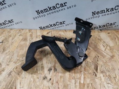 Педаль сцепления Mercedes-Benz Vito 639 646.980