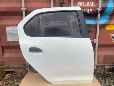 Дверь Renault Logan 2018 L8