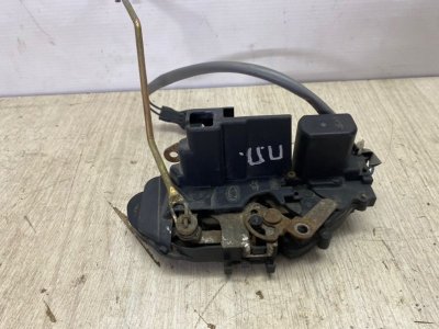 Замок двери Kia Spectra SD