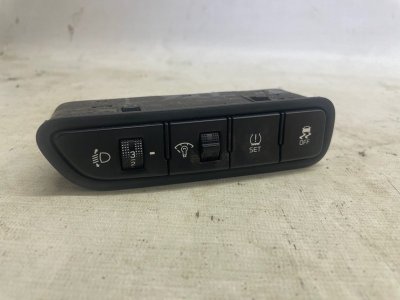 Блок кнопок Kia Rio 2019 FB
