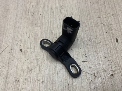Датчик положения коленвала Mazda Atenza