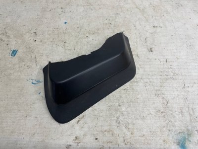 Накладка фонаря Audi Q8 2021