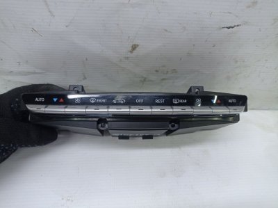 Блок управления климат-контролем Mercedes-Benz S-Class 2007