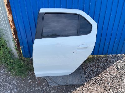Дверь Renault Logan 2020
