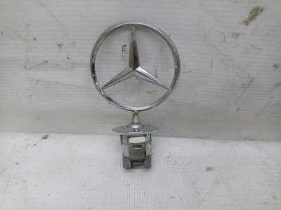 Эмблема Mercedes-Benz S-Class 2007