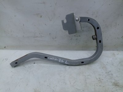 Петля багажника Mitsubishi LANCER CEDIA 2001