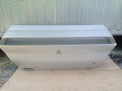Крышка багажника Mitsubishi LANCER CEDIA 2001