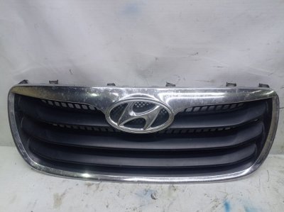 Решетка радиатора Hyundai Santa Fe 2011