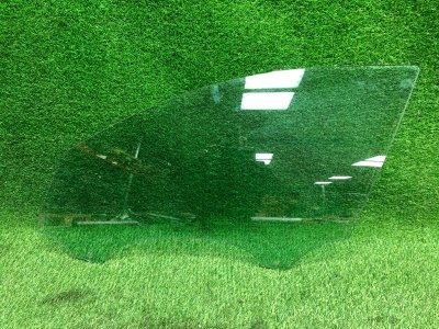 Стекло AUDI A6 C7 2011 4G2