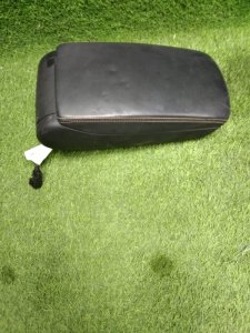 Подлокотник AUDI A6 C6 2009 4F2