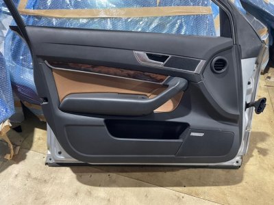 Обшивка двери AUDI A6 C6 2006 4F2