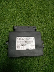 Блок управления ручником от Audi A4 B8 AUDI A4 2013 B8