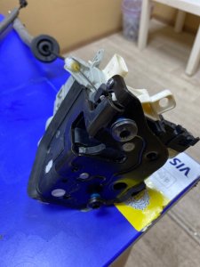 Замок двери AUDI A6 C7 2011 4G2