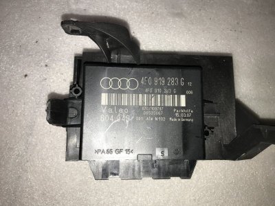 Блок управления парктроником AUDI A6 C6 2009 4F2