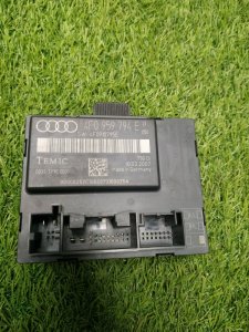 Блок управления дверьми AUDI A6 C6 2009 4F2
