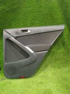 Обшивка двери VOLKSWAGEN TIGUAN 2010 5N1