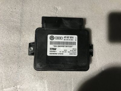 Блок управления парковочным тормозом AUDI A6 C6 2009 4F2