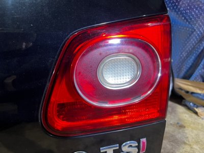 Фонарь VOLKSWAGEN TIGUAN 2009 5N1