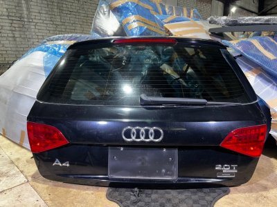 Крышка багажника AUDI A4 2011 B8