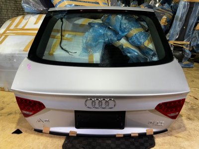 Крышка багажника AUDI A5 2011 8T5