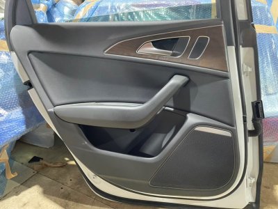 Обшивка двери AUDI A6 C7 AVANTE 2012 4G