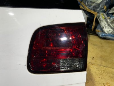 Фонарь VOLKSWAGEN TOUAREG 2007 7L