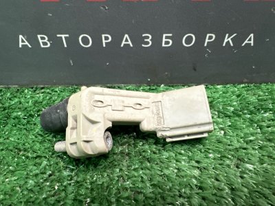 Датчик положения коленвала Skoda Fabia 2 2012 HB