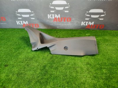 Накладка стойки нижняя Ford Focus 2 2009 HB