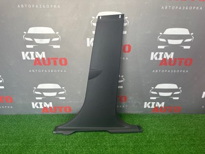 Накладка центральной стойки нижняя Ford Focus 3 2013