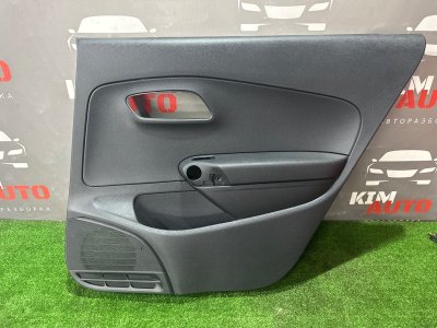 Обшивка двери задняя правая (дверная карта) Volkswagen Polo 5 2013