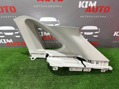 Накладка задней стойки Lada X-Ray Cross 2022