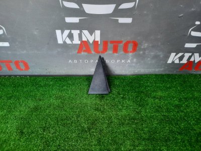 Накладка двери наружная треугольник Kia Rio 3 HB 2013