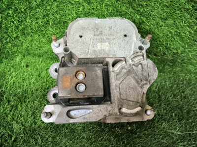 Подушка кпп AUDI A7 4G