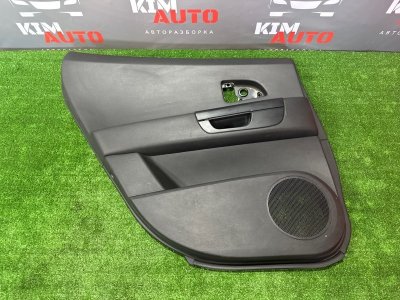 Обшивка двери Kia Ceed SW 2010 ED