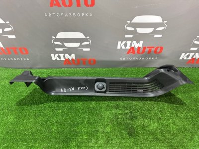 Направляющая полка (шторки) багажника правая Kia Ceed SW 2010 ED