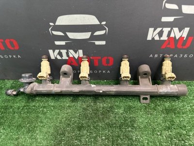 Топливная рейка с форсунками Hyundai Elantra 4 HD 06-11 2007