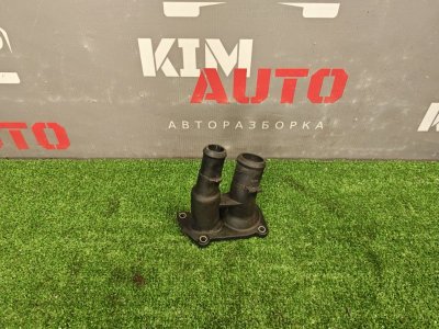 Крышка термостата Ford Focus 2 2009 HB