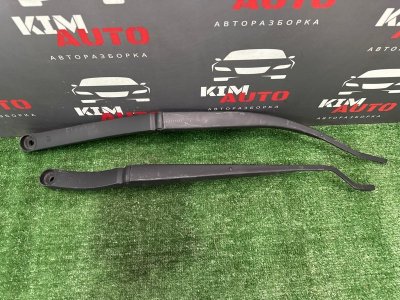 Поводок дворников Hyundai Elantra 4 HD 06-11 2007