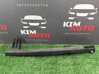 Направляющая стекла задней двери Kia Ceed SW 2011 ED