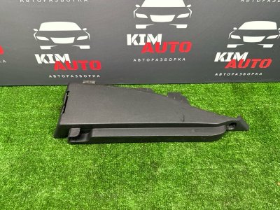 Направляющая полка (шторки) багажника правая Kia Ceed 1 HB 2012 ED