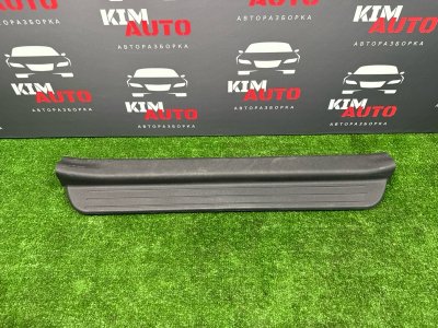 Накладка порога правая Kia Ceed 1 HB 2012 ED
