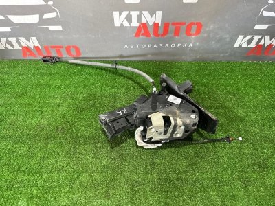 Замок двери Ford Focus 3 2013